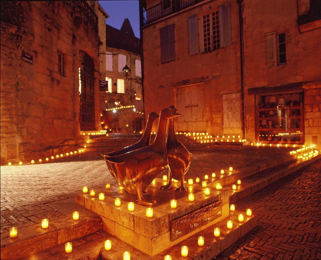 Le Logis - Lescapade-Medievale Sarlat Exteriör bild